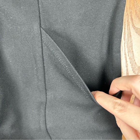 Betabrand Black Multi Pocket Pants - Picture 5 of 6